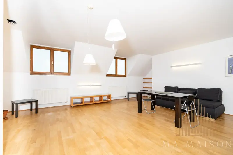 Pronájem mezonetového bytu 2+kk, 103m², Pod Vilami, Praha Nusle