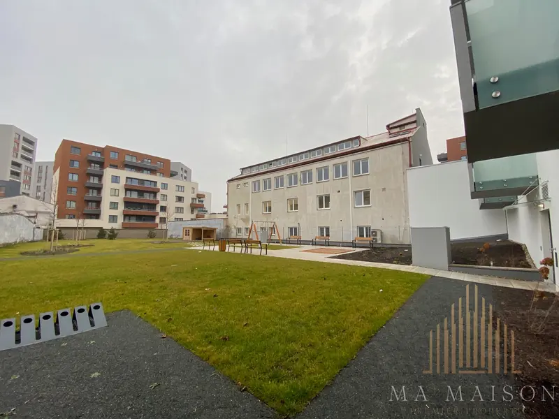 Pronájem nového bytu 1+kk/B, 33m2, nezařízený, Praha 7 - Holešovice