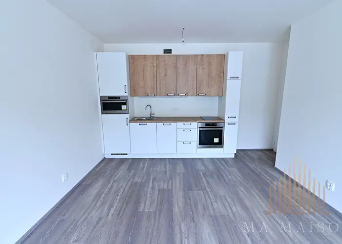 Pronájem bytu 3+kk/L/G o výměře 53m² v lokalitě Praha - Košíře