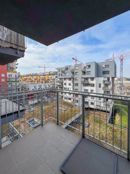 Pronájem bytu 2+kk, 57 m² - Praha - Vysočany