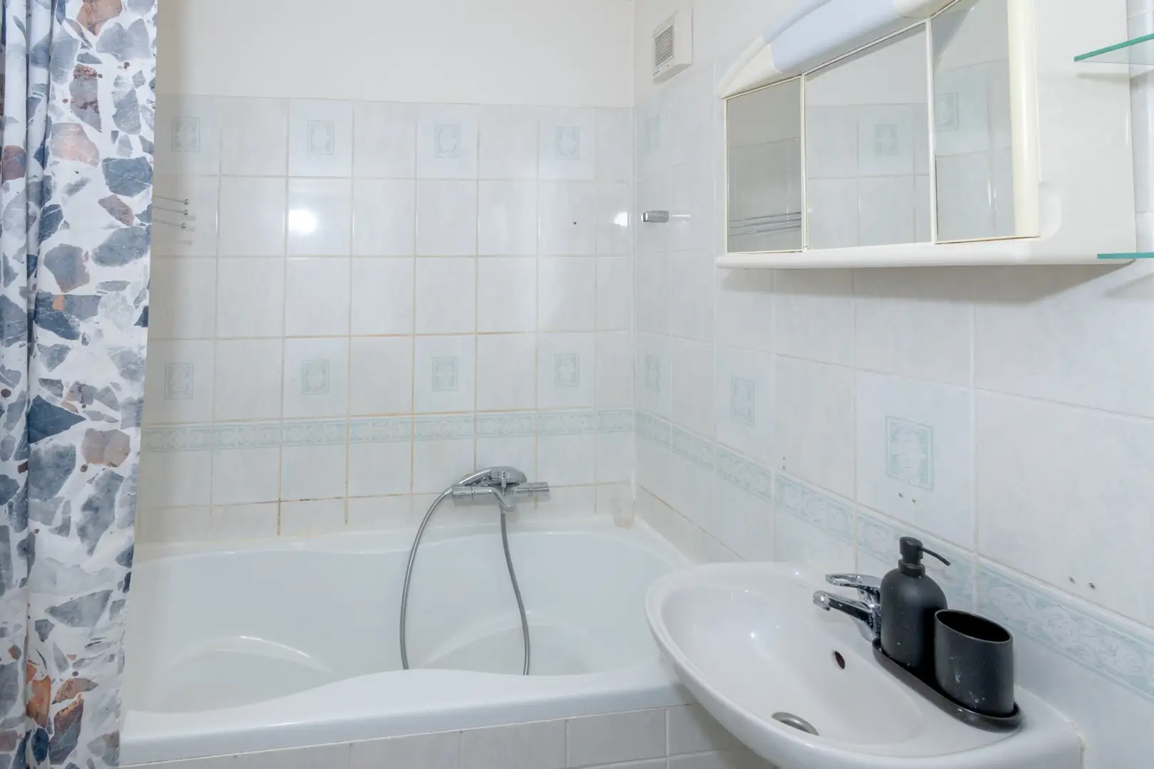 Pronájem bytu 3+kk, 57 m² - Praha - Háje