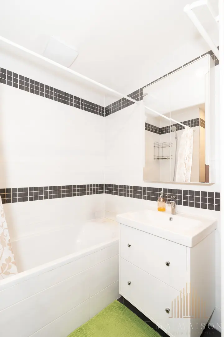 Pronájem bytu 3+kk 79 m², Praha - Záběhlice