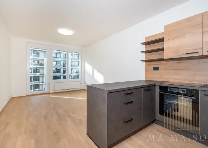 Moderní byt 2+kk/B, nezařízený, ul. Smržových, Praha 9 - Vysočany