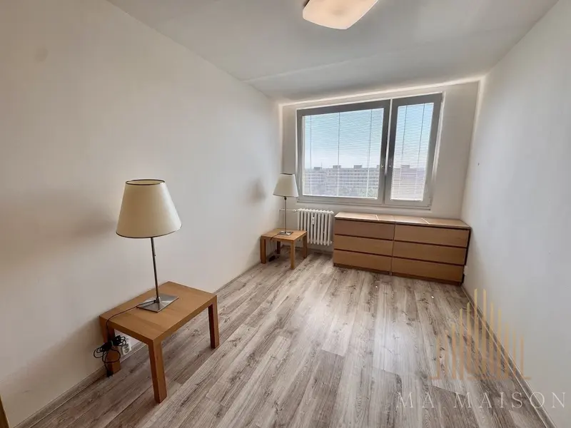 Pronájem bytu 2+kk, 42 m2, panel, částečně zařízený, Praha 4 - Chodov