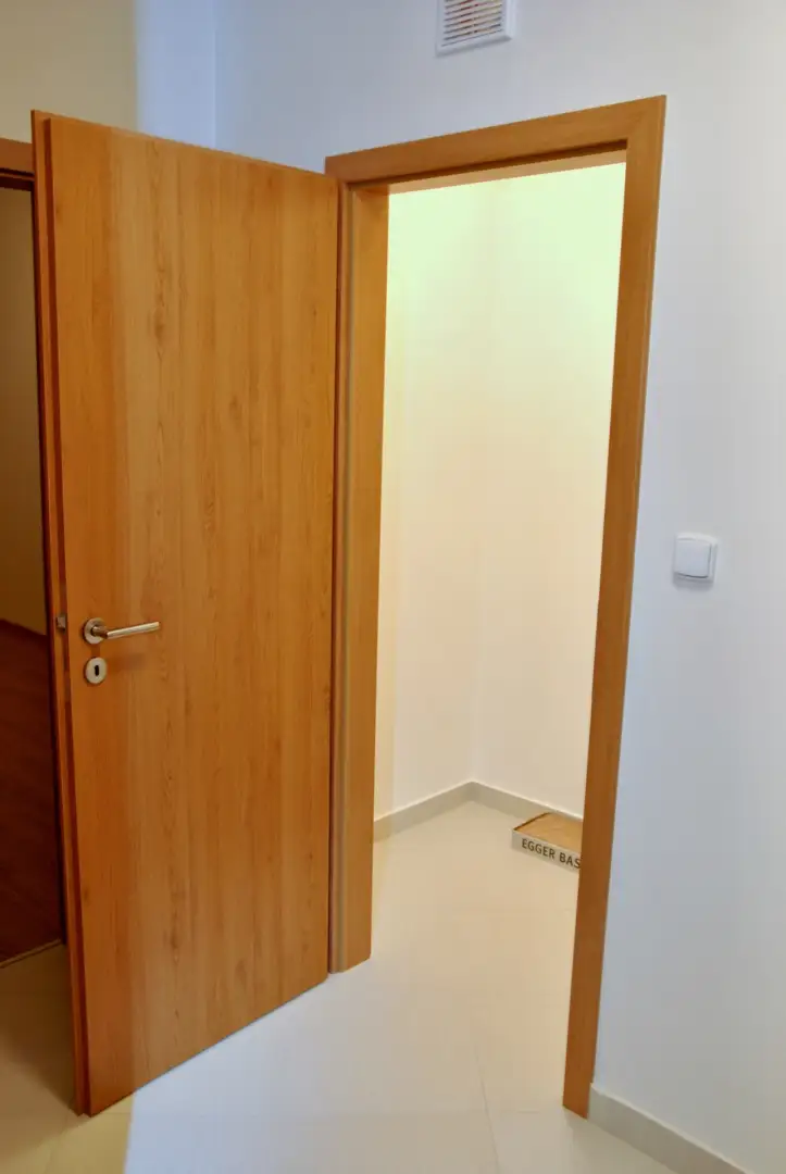 Pronájem bytu 2+kk o výměře 54 m²  Praha - Střížkov