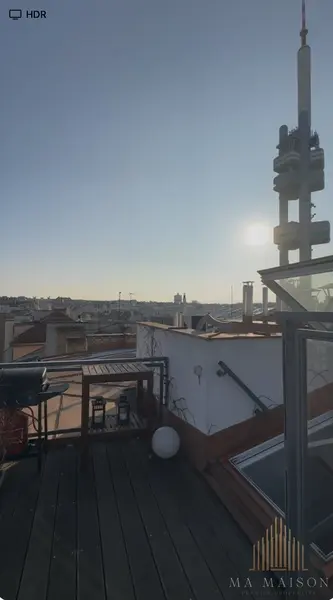 Pronájem krásného bytu s terasou a výhledem na Žižkovskou věž - 3+kk, 95 m² - Praha - Žižkov