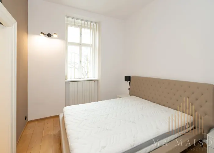 Pronájem bytu 2+kk 44 m², Praha - Smíchov