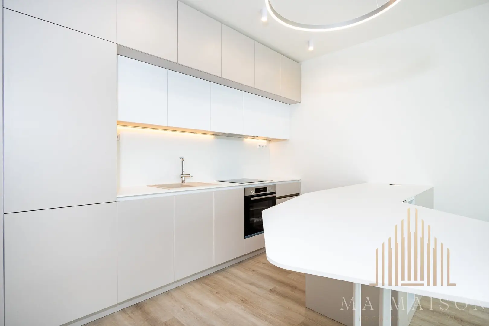 Pronájem bytu 2+kk, 57 m², ulice Thomasova 230/2, Praha Stodůlky - Britská čtvrť