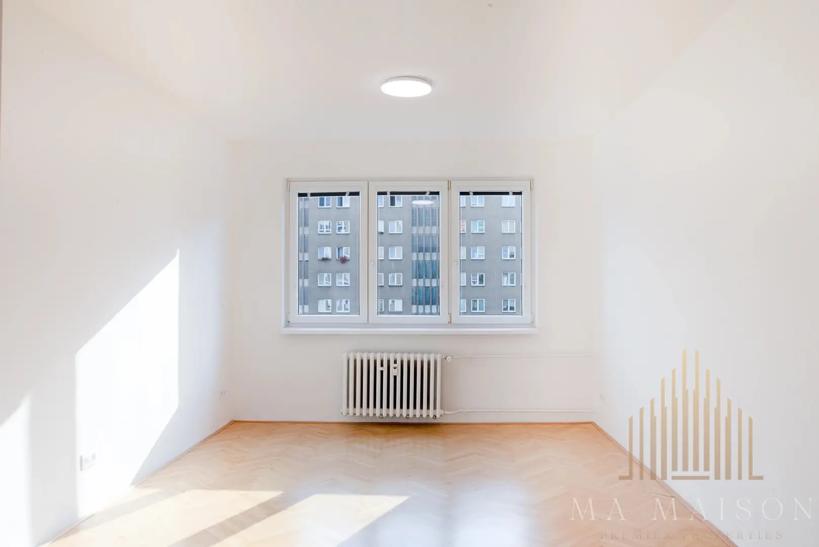 Pronájem bytu 4+kk/B, 77,2 m2, po rekonstrukci, Praha 10 - Vinohrady