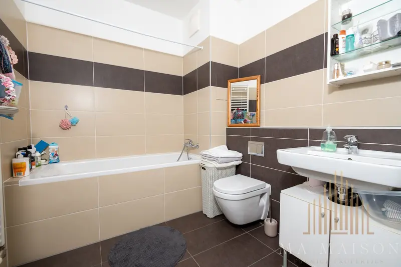 Pronájem bytu 2+kk/B/P, zařízený,  61 m² - Praha - Libeň