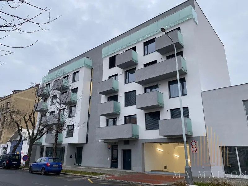 Pronájem nového bytu 1+kk/B, 33m2, nezařízený, Praha 7 - Holešovice
