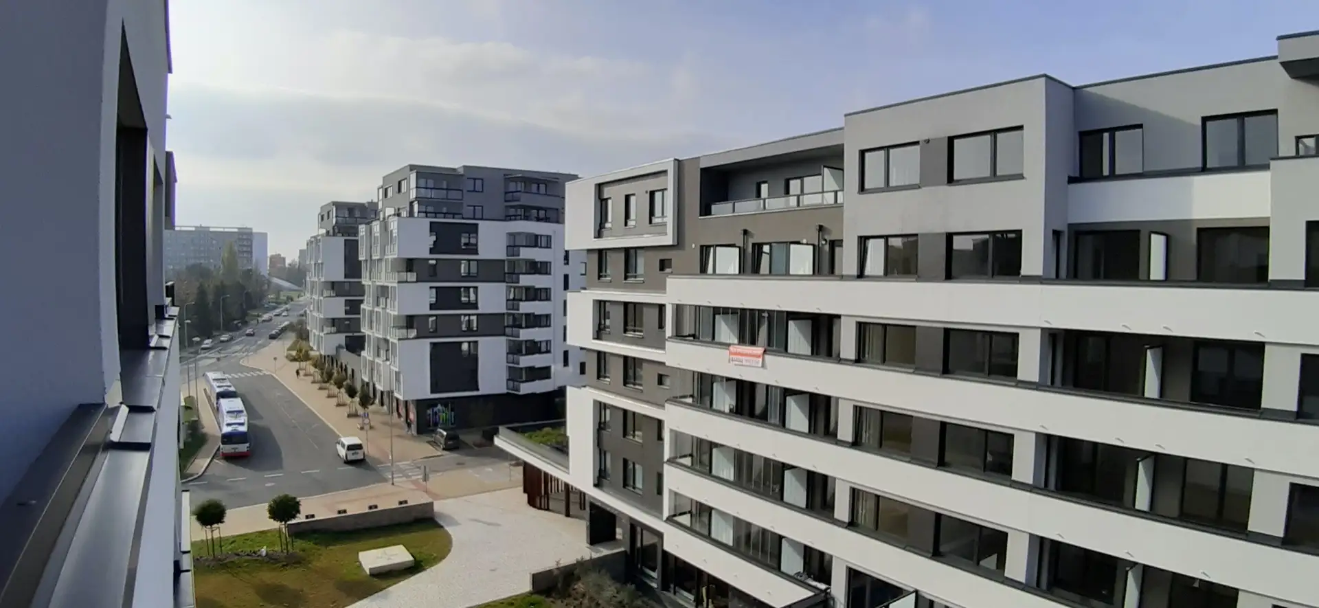 Pronájem bytu 2+kk/T/G o výměře 56m² - Praha - Střížkov