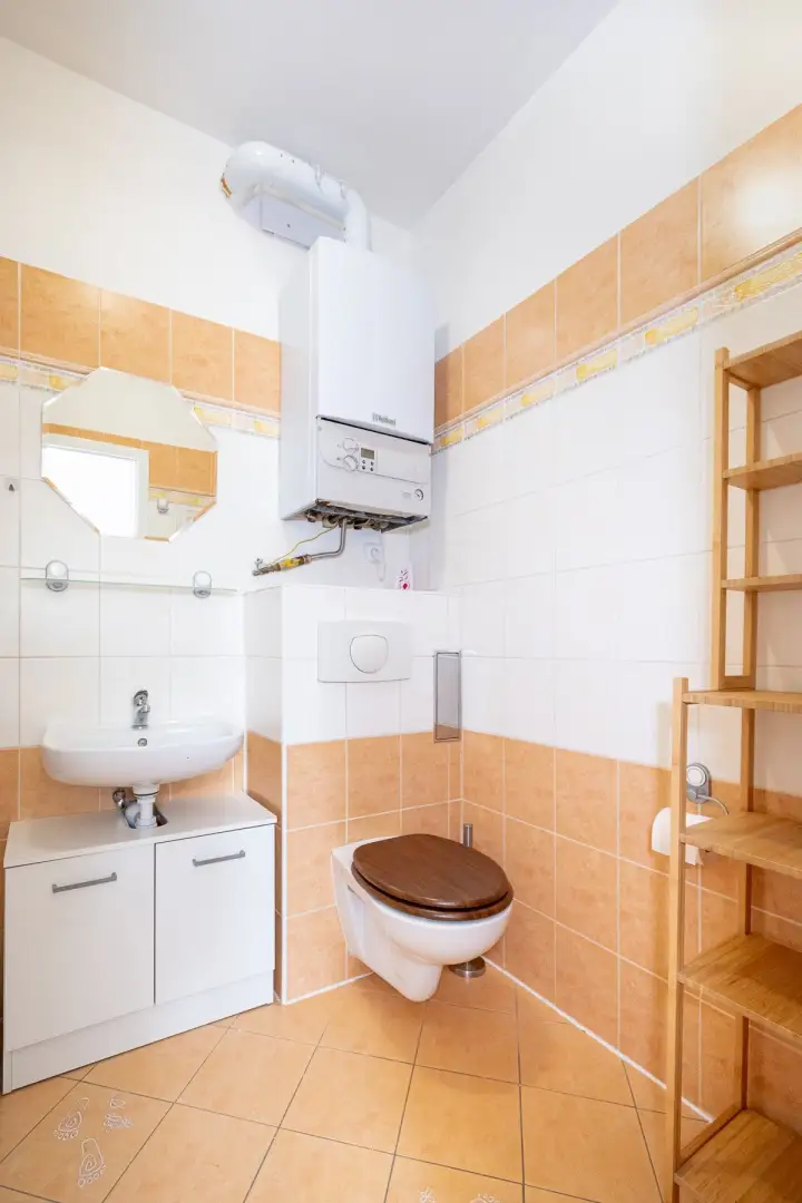 Pronájem bytu 2+1, 57 m², ulice Pod Stárkou, Praha - Michle