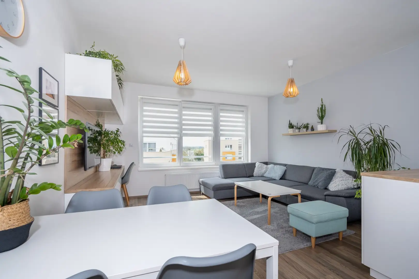 Pronájem bytu 2+kk, 53,6 m², ulice Františka Diviše 1603/20a, Praha - Uhříněves
