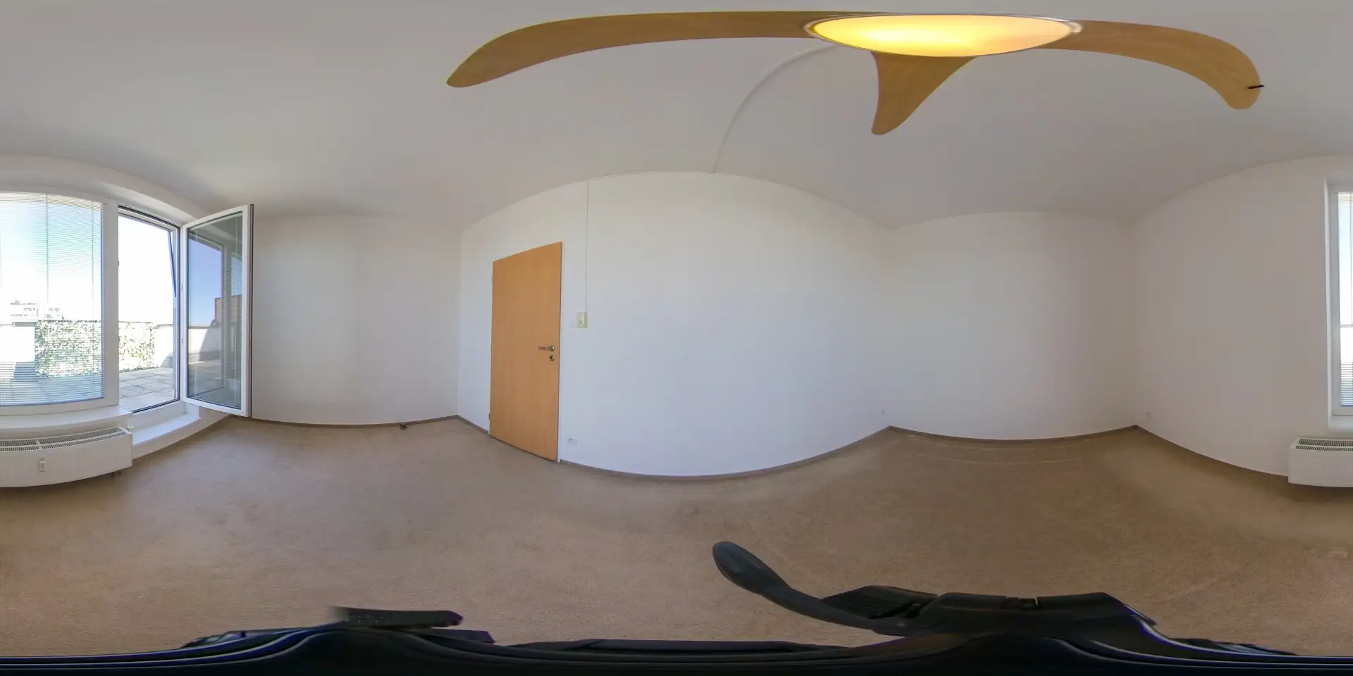 Pronájem bytu 2+kk/T/G o velikosti 52 m² - Praha - Vysočany