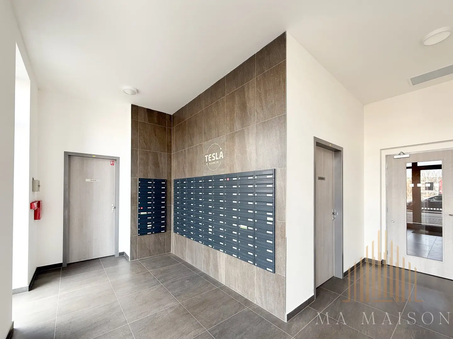 Pronájem bytu 1+kk 32 m², Praha - Hloubětín