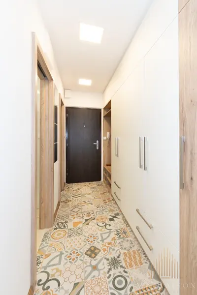 Pronájem bytu 2+kk 57 m², Praha - Hloubětín