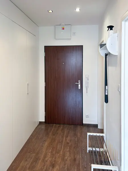 Pronájem bytu 2+kk/B/G, 54 m², novostavba, nezařízený, Praha - Střížkov