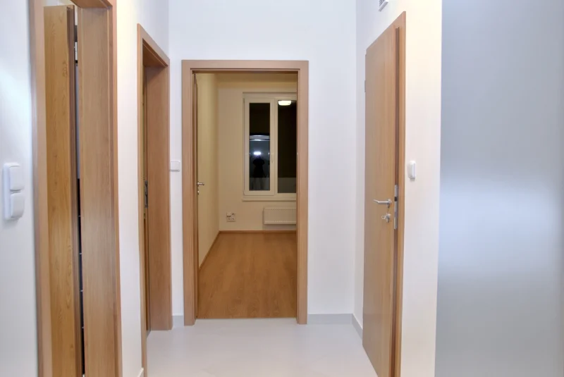 Pronájem bytu 2+kk o výměře 54 m²  Praha - Střížkov