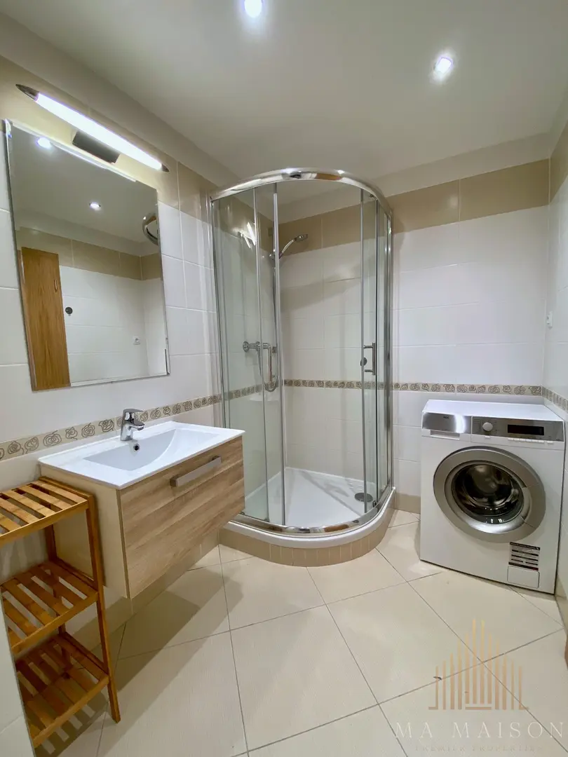 Pronájem bytu 1+kk/ 35m2,  ulice Františka Diviše, Praha Uhříněves