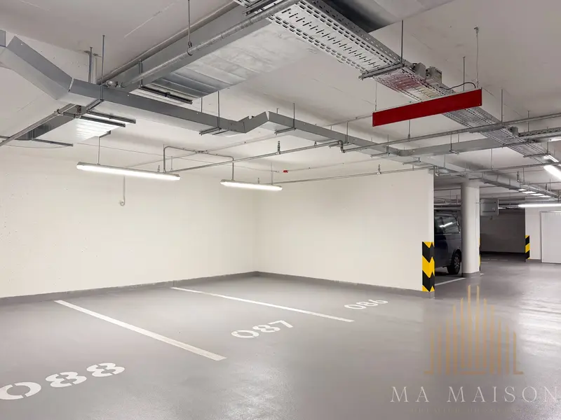 Pronájem bytu 1+kk 32 m², Praha - Hloubětín