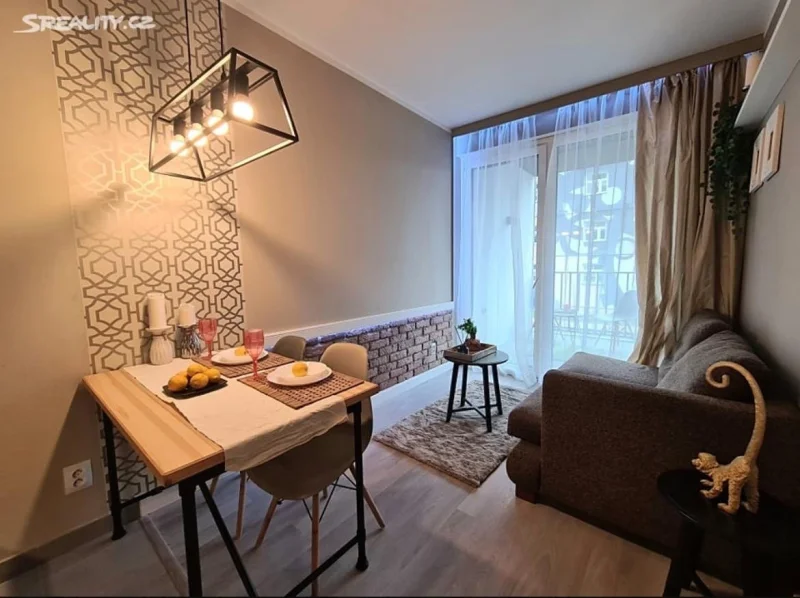 Pronájem bytu 2+kk 38 m², Praha - Žižkov