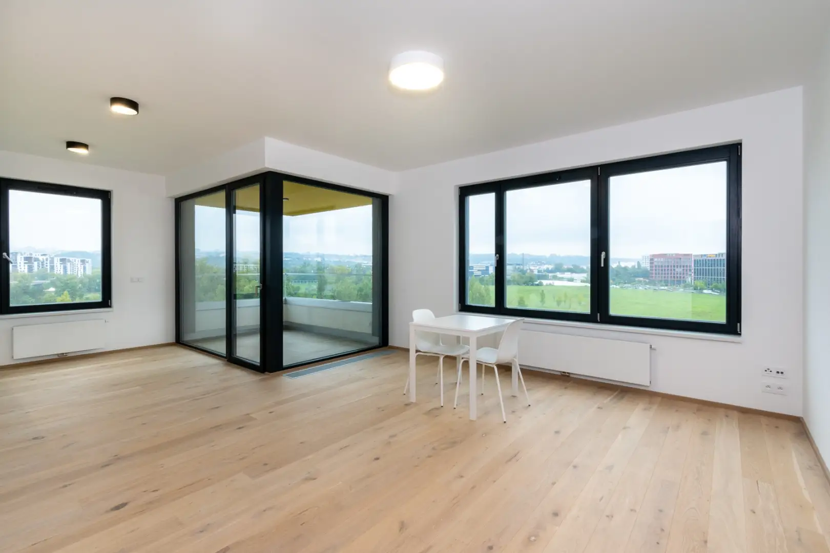 Pronájem byty 2+kk, 59 m² - Praha - Karlín