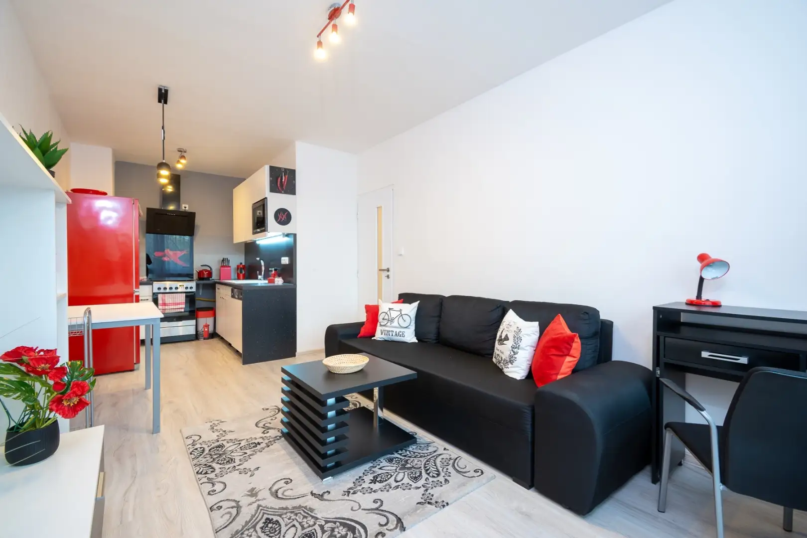 Pronájem bytu 2+kk 39m² - Praha - Hostivař