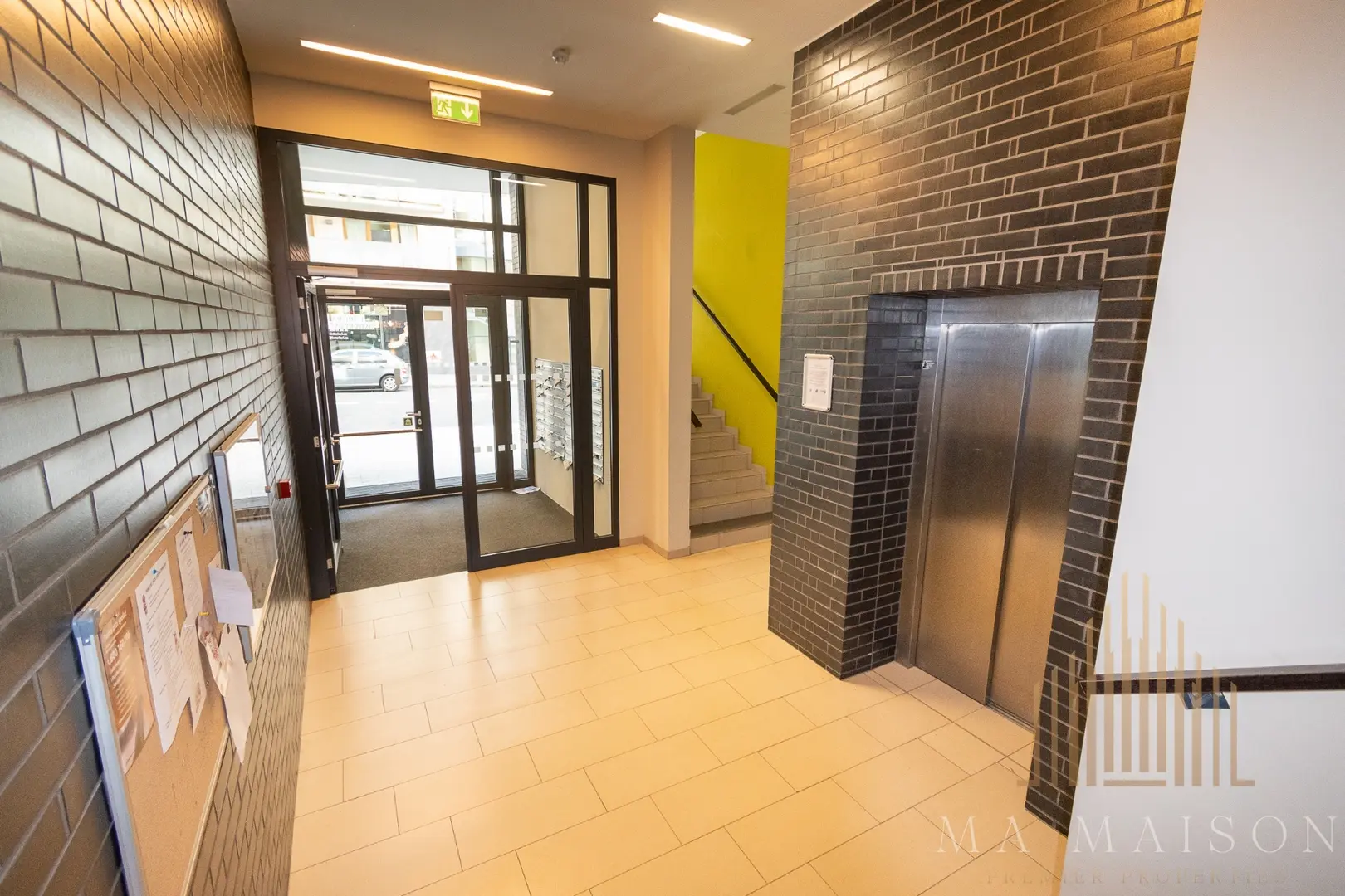 Pronájem bytu 2+kk/B/P, zařízený,  61 m² - Praha - Libeň