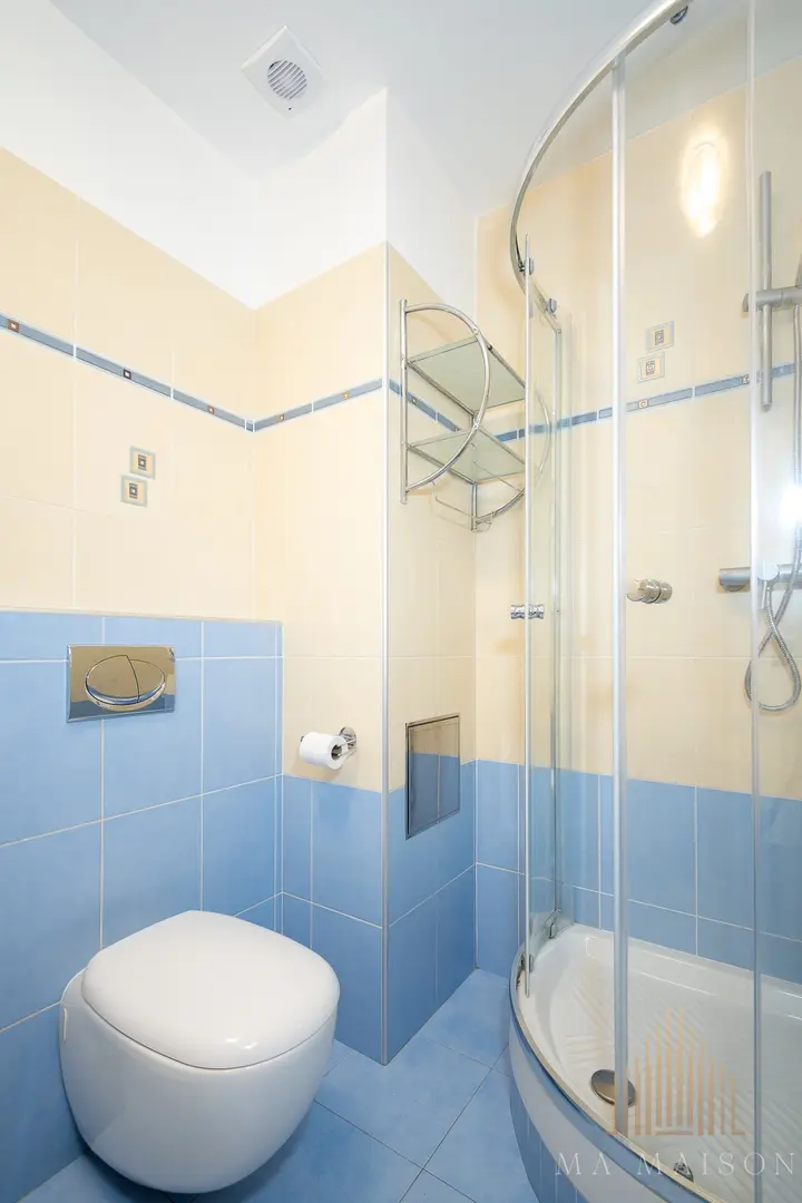 Pronájem bytu 3+kk/B, po rekonstrukci, zařízený, Praha - Letňany