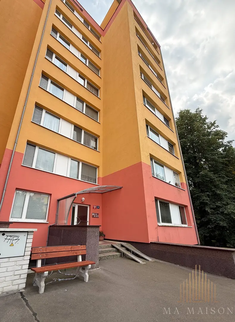 Pronájem bytu 1+1, 38 m², Praha - Bohnice