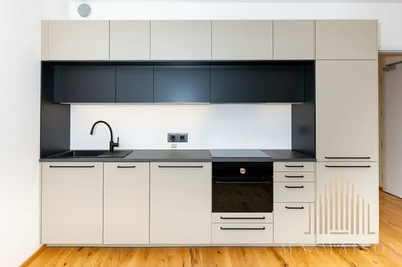 Pronájem bytu 2+kk/B, 40 m², nezařízený, Praha 4 - Nusle