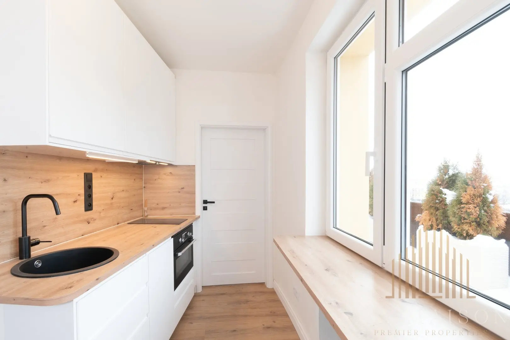 Pronájem bytu 1+1 36 m², Praha - Veleslavín