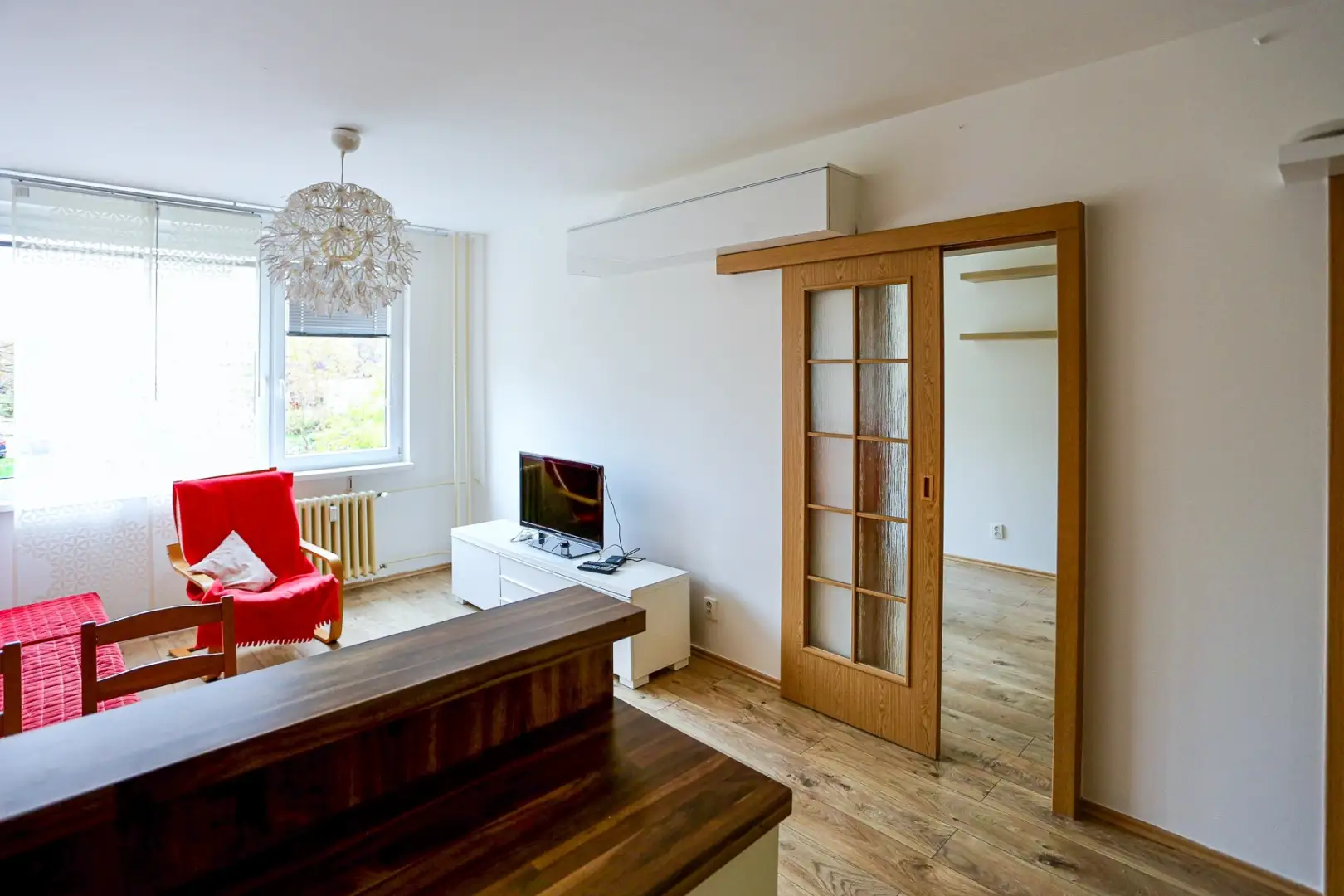 Pronájem bytu 2+kk 41m² - Praha - Modřany