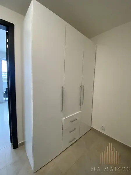 Pronájem bytu 1+kk/B, 33 m2, zařízený/nezařízený, Praha 7 - Holešovice