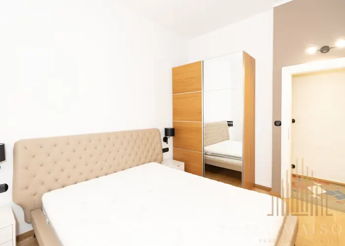 Pronájem bytu 2+kk 44 m², Praha - Smíchov