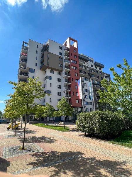 Pronájem bytu 2+kk, ulice Pod Harfou 995/23, Praha - Vysočany