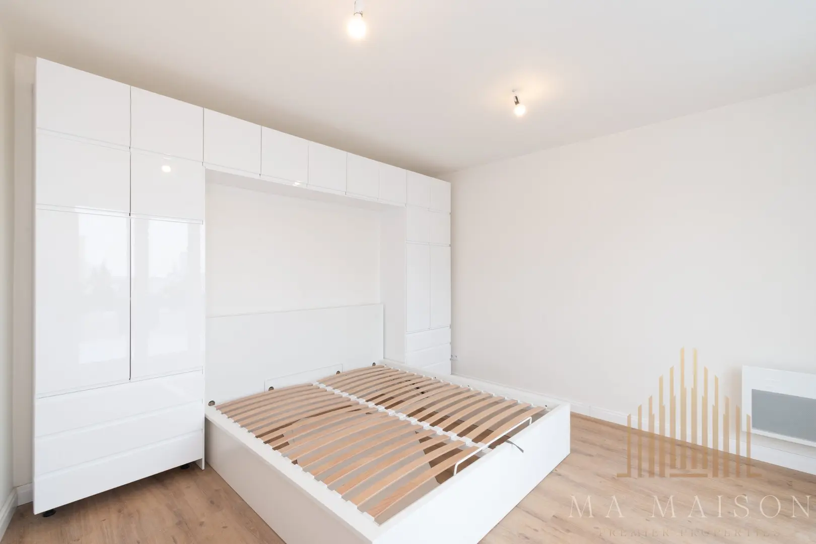 Pronájem bytu 1+1 36 m², Praha - Veleslavín