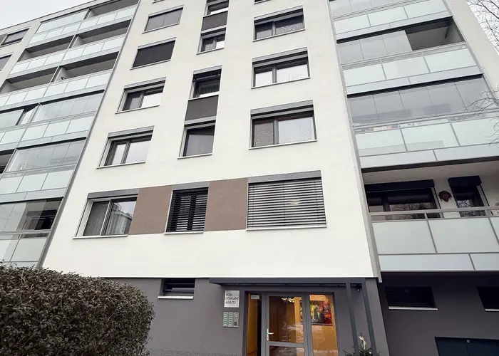 Pronájem bytu 1+kk 29 m², Praha - Hodkovičky