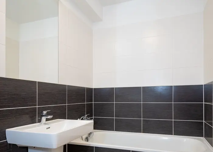 Pronájem bytu 1+kk/B o výměře 32 m2 Praha Střížkov
