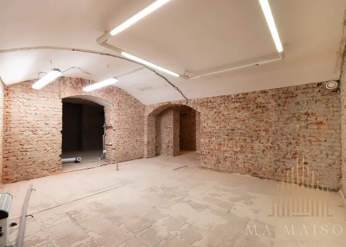 Komerční prostor k pronájmu, 105m2, Pařížská ulice, Praha 1