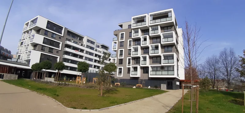 Pronájem bytu 2+kk/T/G o výměře 56m² - Praha - Střížkov