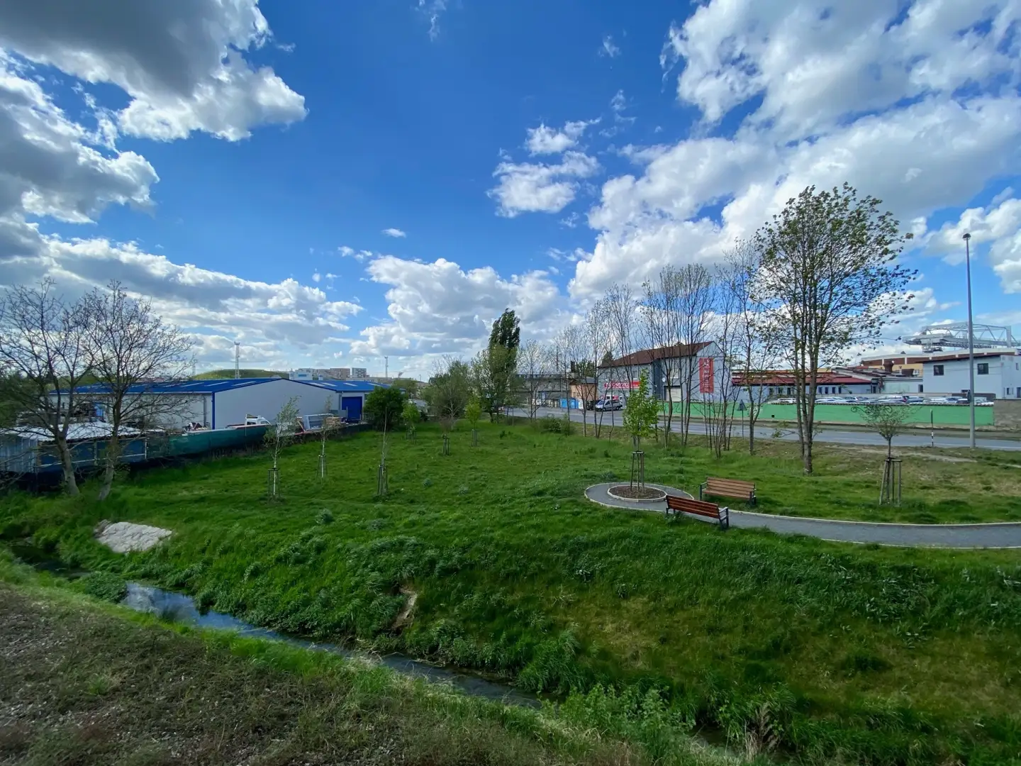 Pronájem bytu 1+kk/ 35m2,  ulice Františka Diviše, Praha Uhříněves