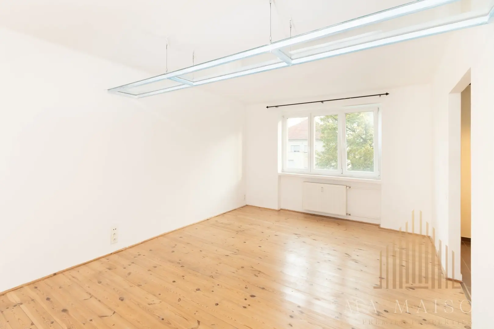 Pronájem bytu 1+1 50 m², Praha - Prosek