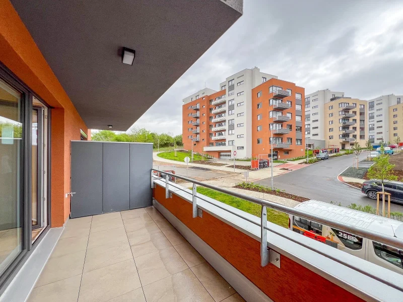 Pronájem byty 1+kk, 35 m² - Praha - Záběhlice