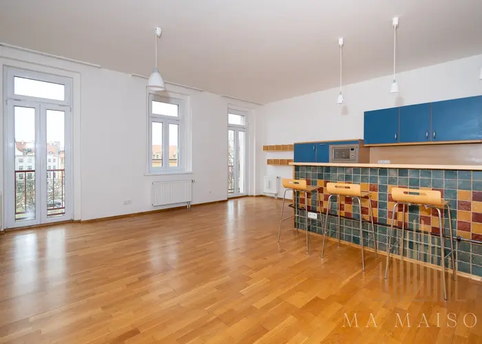 Pronájem bytu 3+kk, 84m², ulice Holandská, Praha - Vršovice