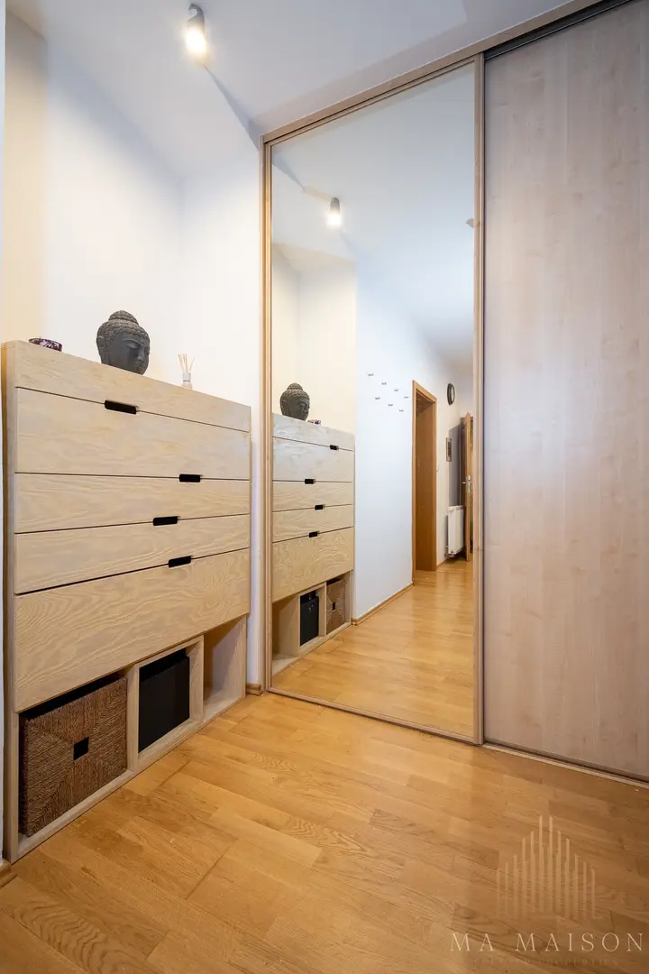 Pronájem bytu 2+kk, ulice Ruská, Praha - Vršovice